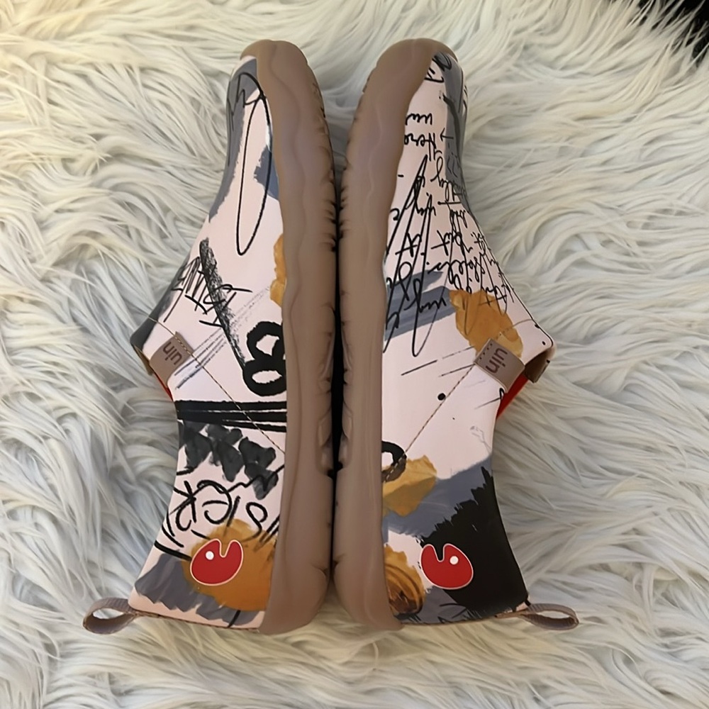 UIN Toledo Artistic Slip-On Comfortable Lightweight Sneaker Size 8 - Picture 8 of 16
